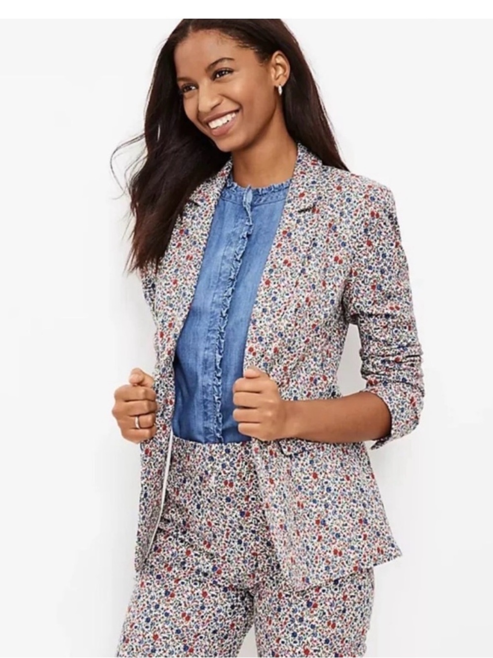 Floral Printed Tailored Blazer in Multi-Color - Women's Jacket and Pant Set